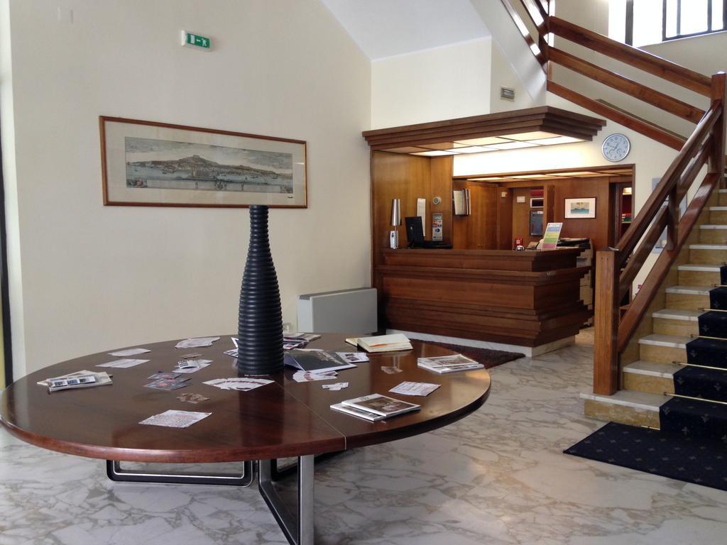 Hotel Mediterraneo تْشيانشانو  تيرمي المظهر الخارجي الصورة