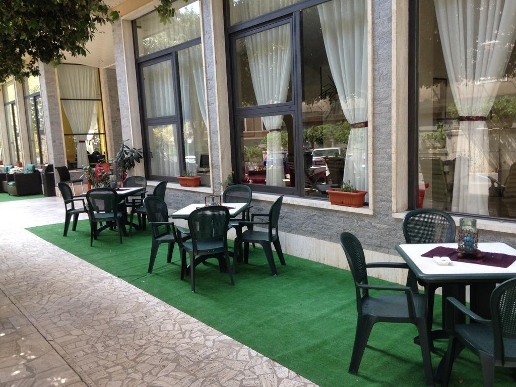 Hotel Mediterraneo تْشيانشانو  تيرمي المظهر الخارجي الصورة