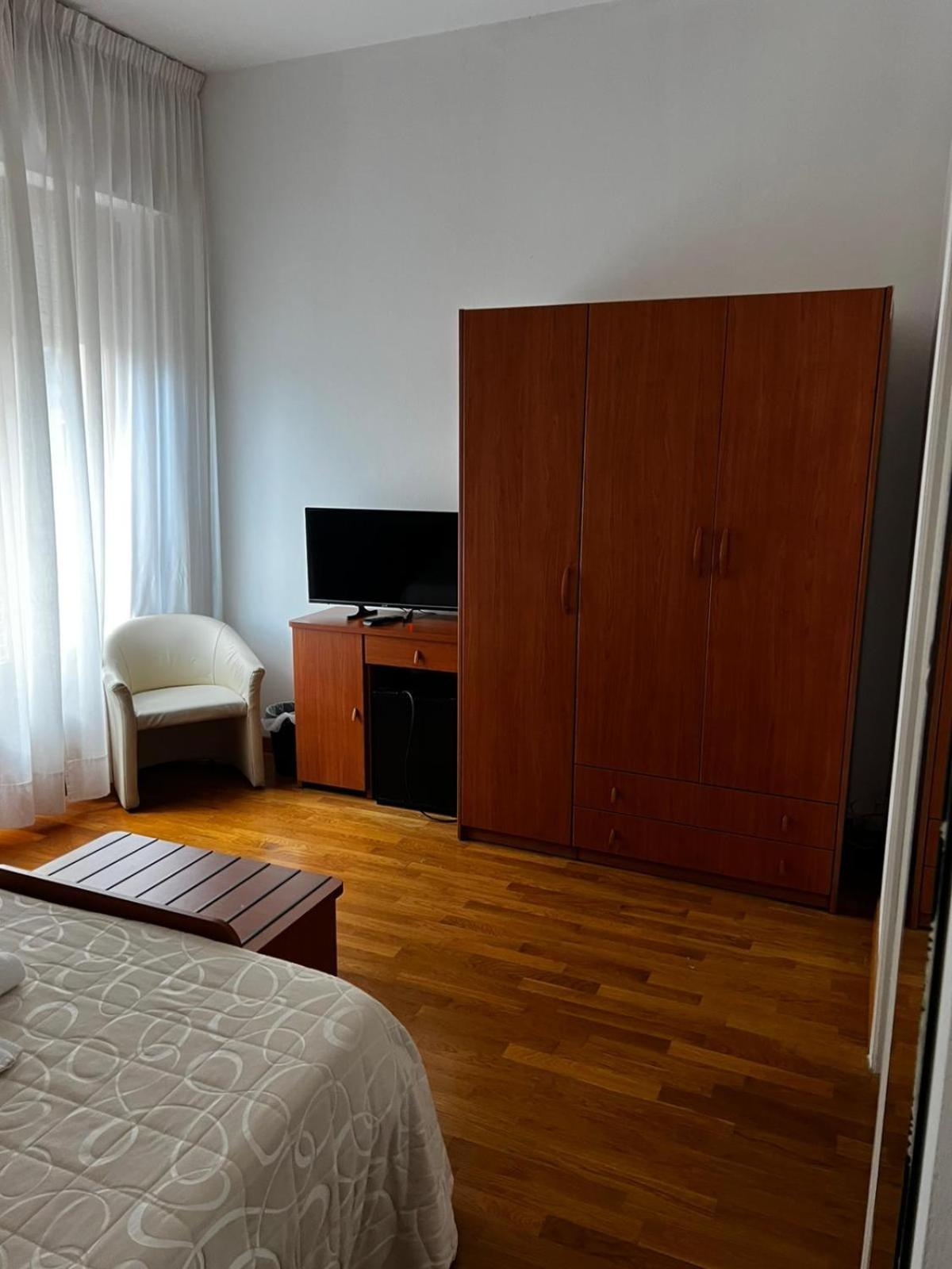 Hotel Mediterraneo تْشيانشانو  تيرمي المظهر الخارجي الصورة